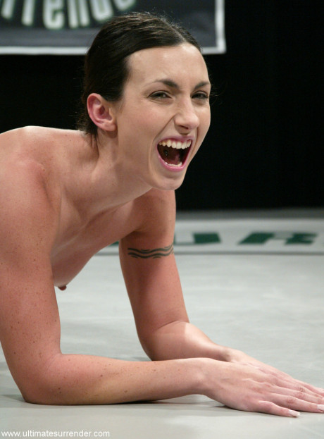 Gymnast DragonLily anal rides MILF Wenoma with a strapon after losing a fight
