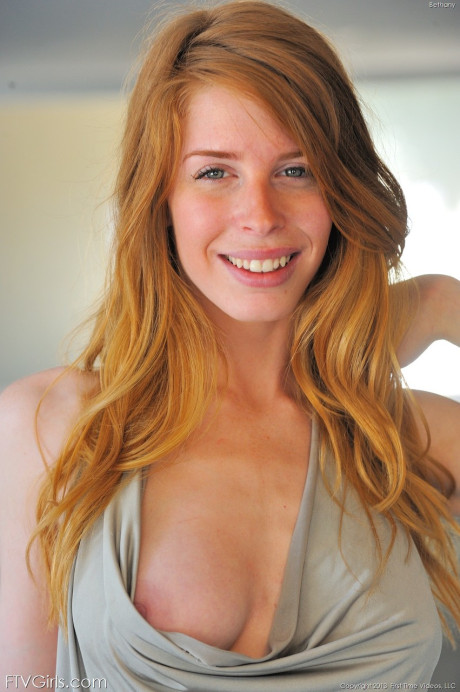 Hot GF Bethany drops her dress and poses naked in public