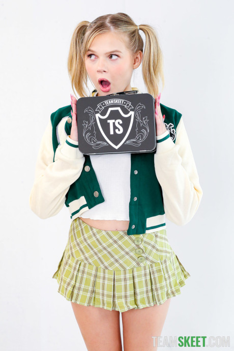 Team Skeet Coco Lovelock, Bobby Beefcakes