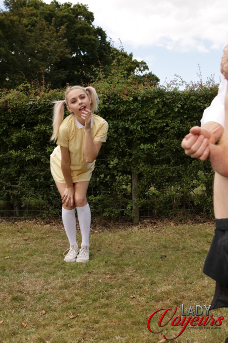 Skinny Chloe Toy exposes her adorable booty while a stud masturbates outdoors