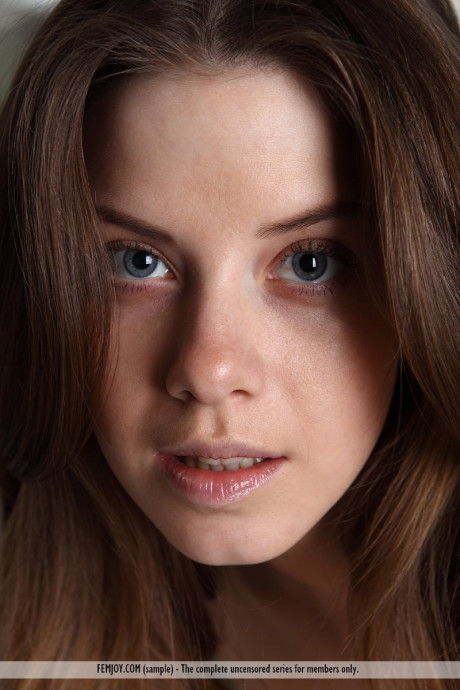 Gorgeous young teen minxDanica teases with hard nipples & stretches chunky open nude