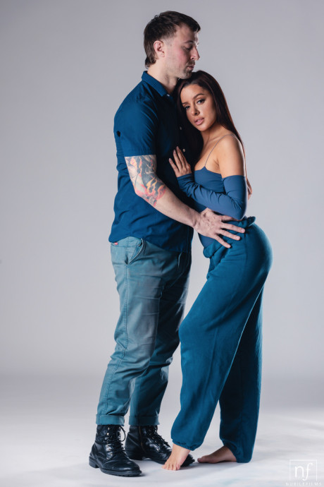 Blake Blossom & Vanna Bardot have a fling on a loveseat