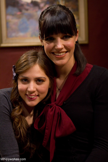 Young teenie lesbian babe Tiger Wilde endures tit torment while playing the keyboard