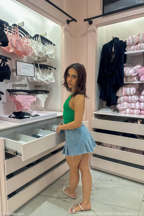 FTV whores starring Lulu Hot Gallery