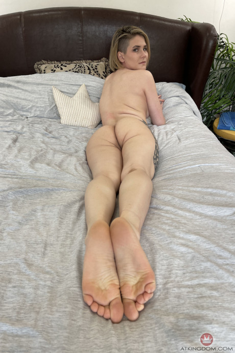 ATK Petites Adalind Gray