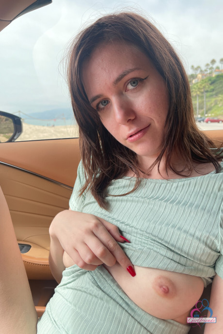 Slim gf amateur Valentina Jade teases with her tight holes & long legs
