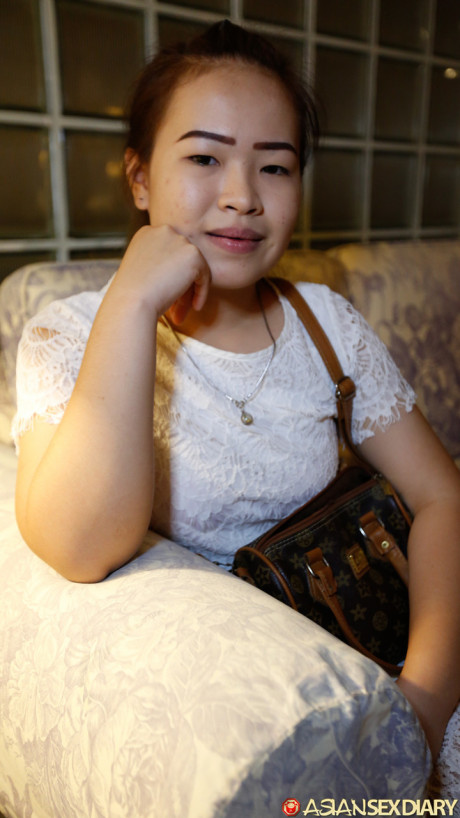 Asian Sex Diary Mouy