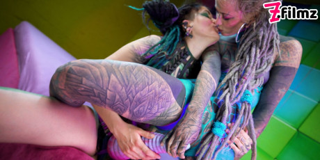 Z Filmz Originals Anuskatzz, Illuz