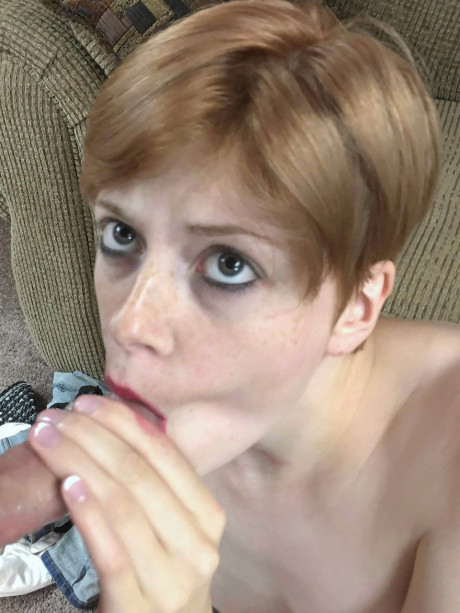 Girl lady Pass Ava Little, Logan Drake