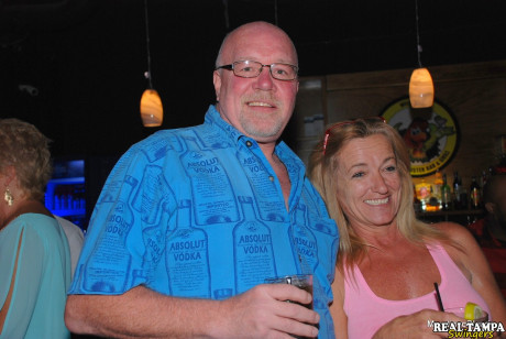 Real Tampa Swingers Mandi McGraw, Tracy suck