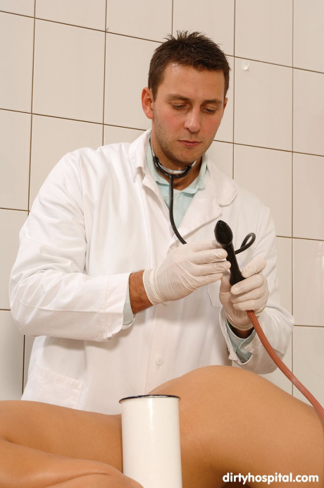 Sleazy Hospital Nick Lang