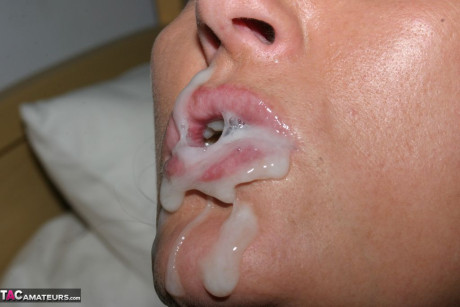 Horny dark haired Juicy Jo takes a massive load of hot sperm on face after bj
