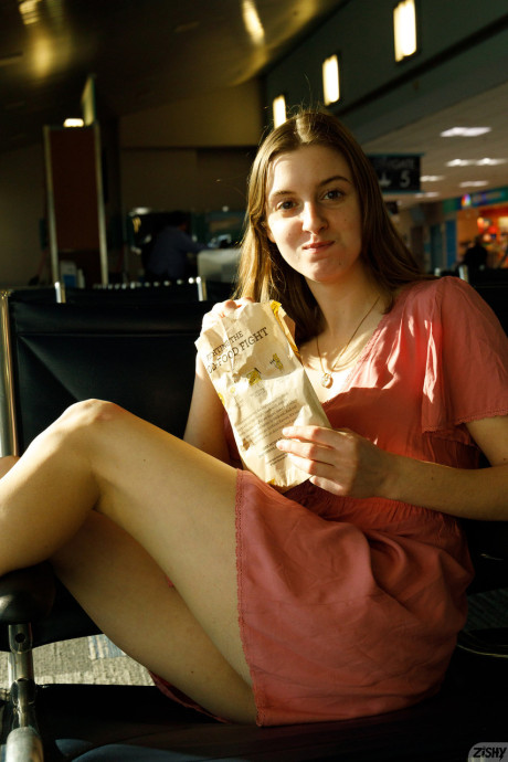 All-natural amateur babe Meadow Brink flashing her breasts in public