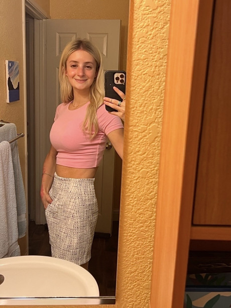 OnlyFans Hailey Sinclair starring Hailey Sinclair naked Porn Pics