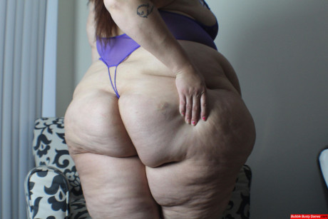 Amateur whore gf woman displays her giant butt and thunder thighs in revealing undies