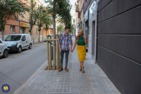 Colombian MILF with gigantic melons Alexa Blun kissing a random dude on the street