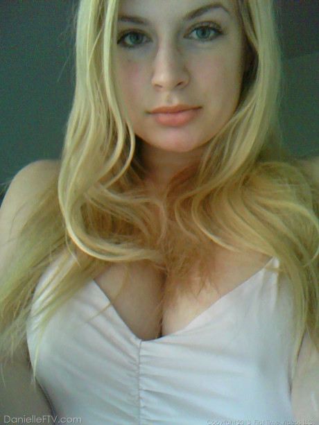Amateur whore gf chick Danielle takes safe for work self shots around her house