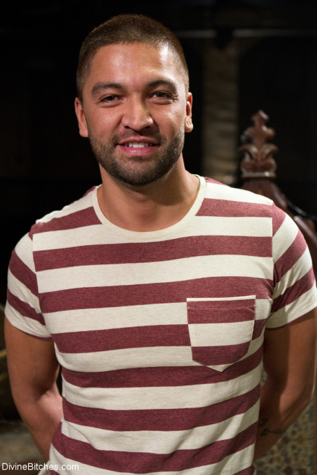 Fine domme in a latex outfit Beretta James torments a masked slave's dick