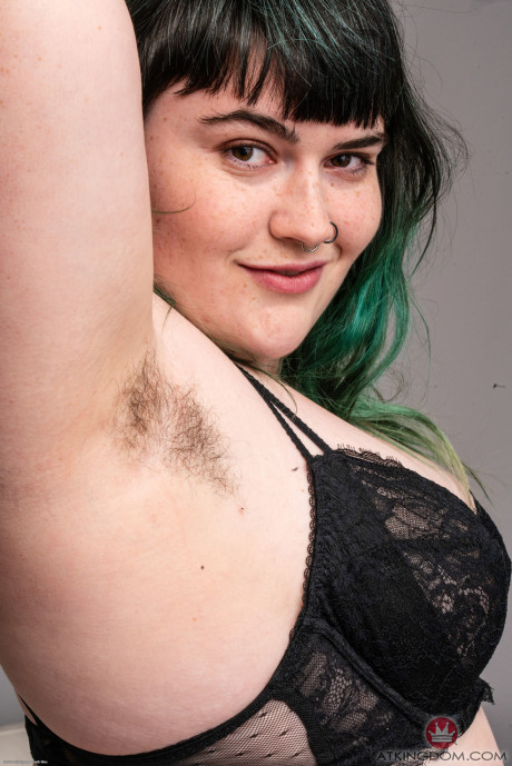 Chubby amateur Cece Lachey spreads her breathtaking bushy snatch up close