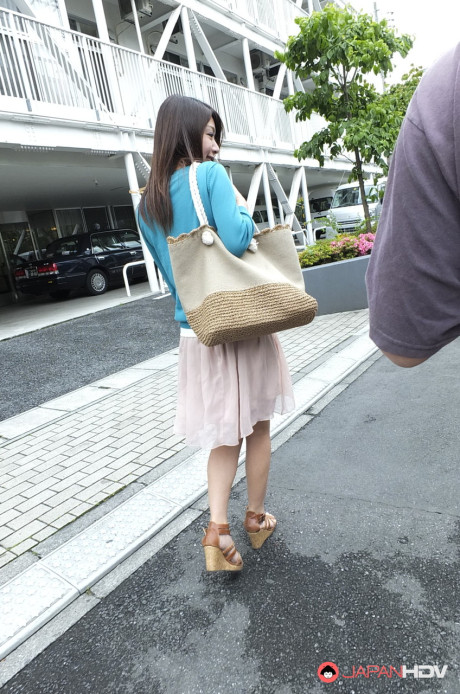 Japanese babe Tomomi Matsuda gives a handjob & oral sex to a stranger in public