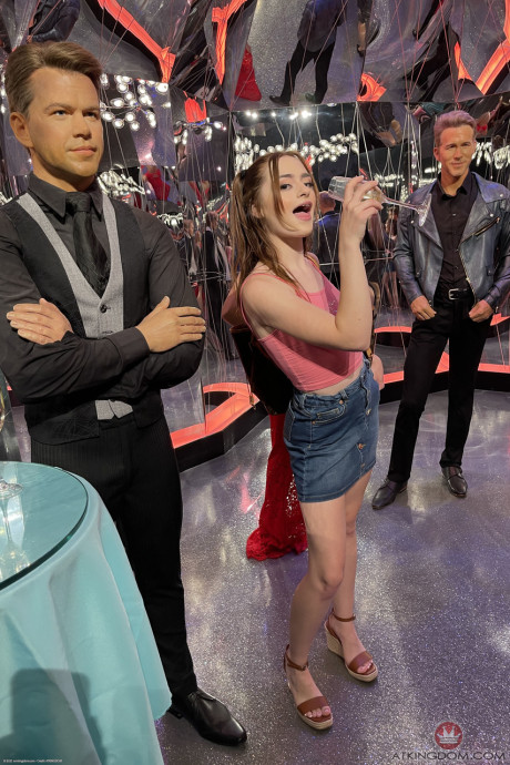 Skinny teen Reese Robbins gets on all fours & shows her pussy up close