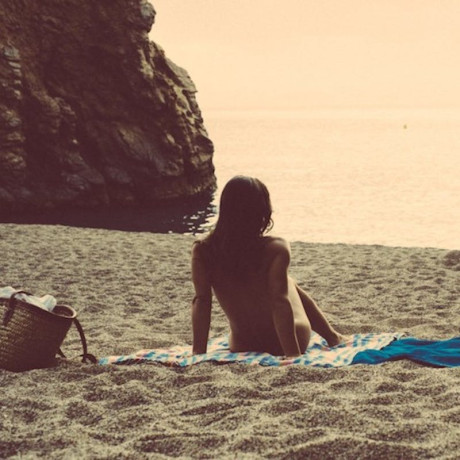 Hot Spanish babe Julia Roca gets her vagina filled on the sand beach